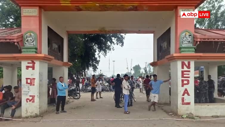 नेपाल में Gen-Z की हिंसा में फंसे महाराष्ट्र के 150 लोग, अजित पवार बोले- पैनिक होने की जरूरत नहीं