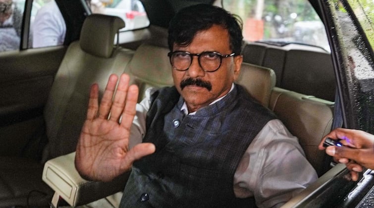उपराष्ट्रपति चुनाव में क्रॉस वोटिंग पर संजय राउत का बड़ा दावा, '14 वोट अवैध क्यों किए गए...'