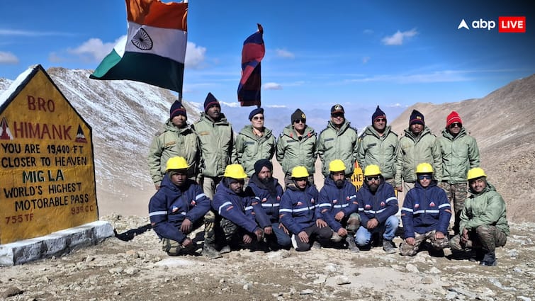 प्रोजेक्ट हिमांक के तहत BRO ने फिर से बनाया नया वर्ल्ड रिकॉर्ड, लद्दाख में दुनिया के सबसे ऊंचे मोटरेबल रोड का किया निर्माण