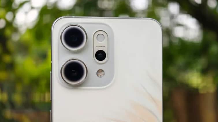 Oppo Reno 15 Pro Max में मिलेगा 200MP का धांसू कैमरा, अनुमानित कीमत और लॉन्च टाइमलाइन आ गई सामने