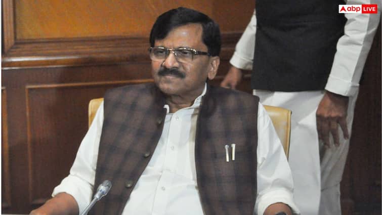 शिवेसना यूबीटी नेता संजय राउत की तबीयत प्रेस वार्ता के बाद बिगड़ी, अस्पताल में भर्ती