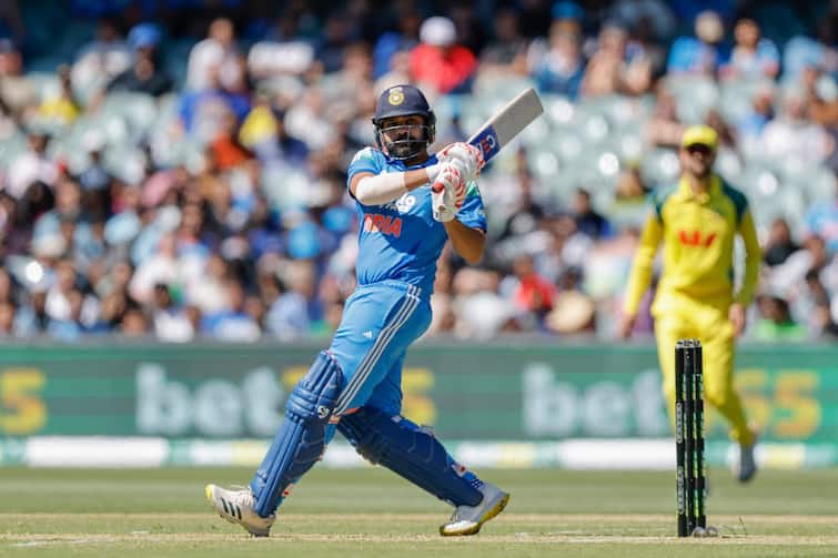 रोहित शर्मा का 50वां इंटरनेशनल शतक, ऑस्ट्रेलिया के खिलाफ रचा नया इतिहास; विराट को छोड़ा पीछे