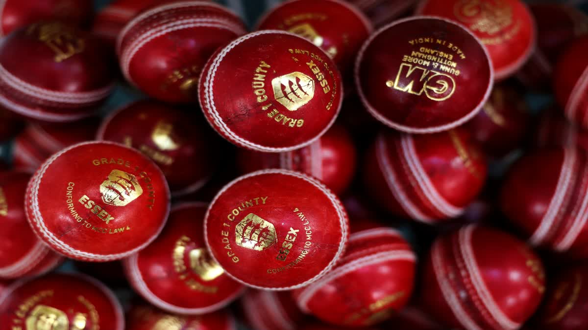 Explainer: ಕ್ರಿಕೆಟ್ನಲ್ಲಿ ಬಳಸಿದ ಚೆಂಡು ಏನಾಗುತ್ತೆ? ಕ್ರಿಕೆಟ್ ಫ್ಯಾನ್ಸ್ ಇದನ್ನೂ ತಿಳಿಯಿರಿ