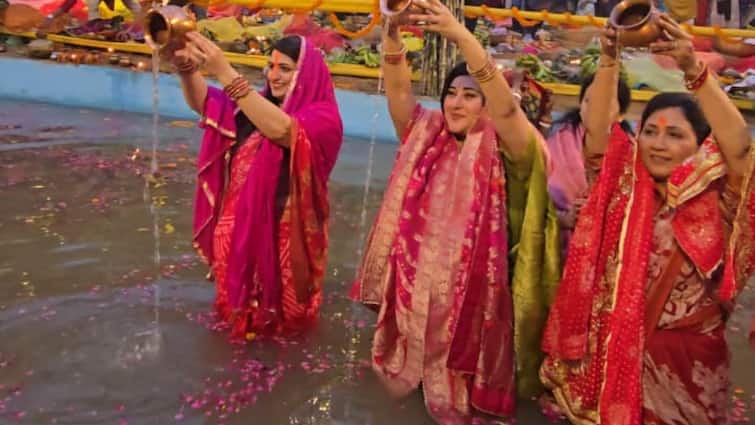 छठ पूजा ने रचा आर्थिक इतिहास: देशभर में 50 हजार करोड़ का कारोबार, आस्था के साथ गूंजा स्वदेशी बाजार