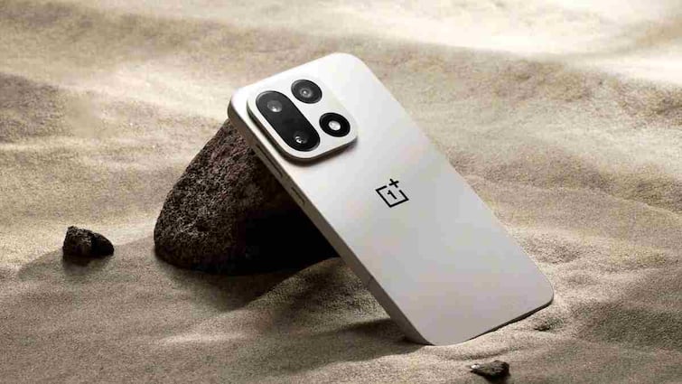 OnePlus 15 से लेकर Nothing Phone 3a Lite तक! नवंबर 2025 में धूम मचाने आ रहे ये धमाकेदार स्मार्टफोन