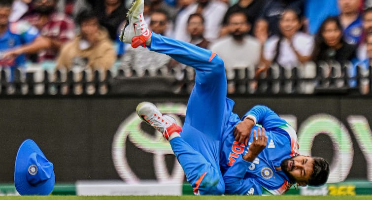 Watch: Suryakumar Yadav’s Mother Prays For Shreyas Iyer’s Recovery During Chhath Puja
