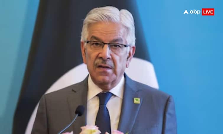 'कठपुतली बना अफगानिस्तान...', पाकिस्तान के रक्षा मंत्री ख्वाजा आसिफ ने दी बदले की धमकी, भारत पर लगा दिए ये गंभीर आरोप