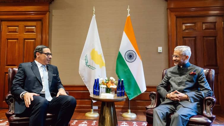 Cyprus FM Constantinos Kombos Begins First Official Visit To India
