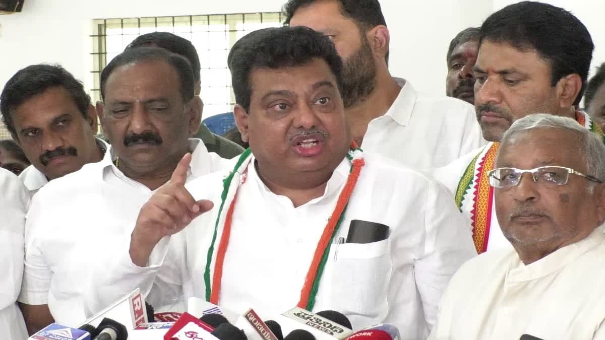 ಒಂದೇ ಒಂದು ಕೈಗಾರಿಕೆಯೂ ರಾಜ್ಯದಿಂದ ಹೊರ ಹೋಗಿಲ್ಲ: ಸಚಿವ ಎಂ.ಬಿ.ಪಾಟೀಲ್​