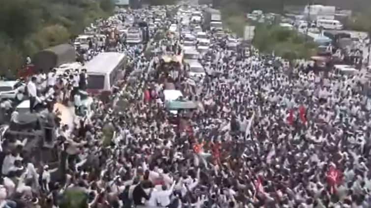 महाराष्ट्र में एक बार फिर किसान आंदोलन, नागपुर बॉर्डर पर रोका, CM के घर की सुरक्षा बढ़ाई गई