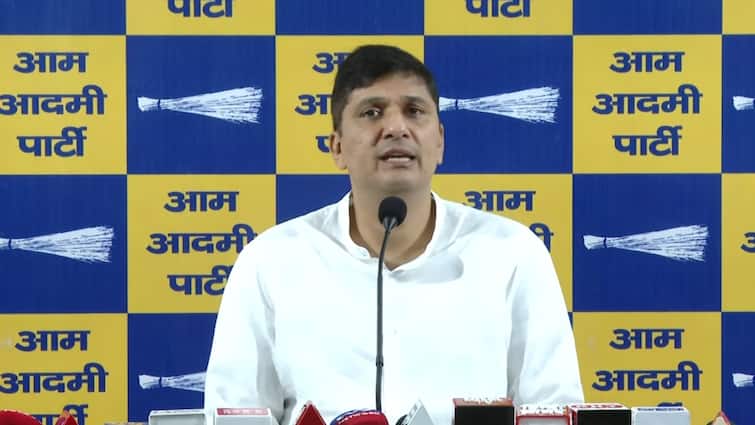 दिल्ली क्लाउड सीडिंग पर सौरभ भारद्वाज ने सरकार को घेरा, बोले- 'जनता के पैसों की बर्बादी और...'