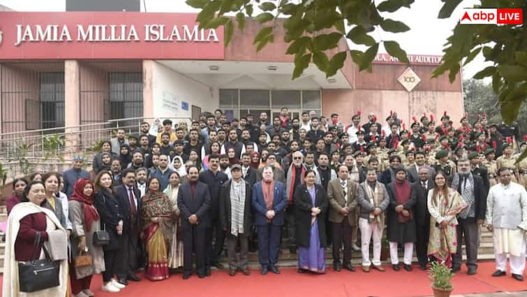 कोर्ट के फैसले से शिक्षकों में खुशी की लहर रद्द किया गया जामिया का आदेश, जानें क्या है पूरा मामला