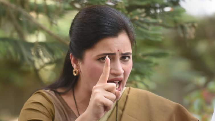 Navneet Rana मोठी बातमी: मुलांसमोर अत्याचार करुन मारुन टाकू; नवनीत राणांना हैदराबादमधून टोकाची धमकी