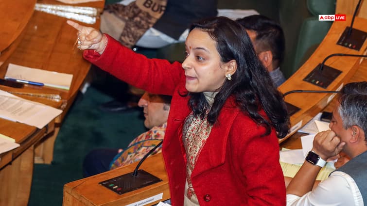 जम्मू कश्मीर विधानसभा में हंगामा, BJP विधायक का गंभीर आरोप, बोले- 'सांप्रदायिक आधार पर...'