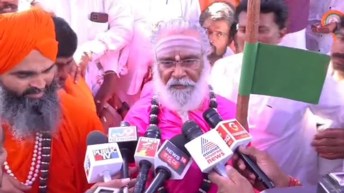 ಧರ್ಮ ಸ್ವಾತಂತ್ರ್ಯವನ್ನು ಮೊಟಕುಗೊಳಿಸುವ ಸ್ವಾತಂತ್ರ್ಯ ಯಾವ ರಾಜಕೀಯ ಪಕ್ಷಕ್ಕೂ ಇಲ್ಲ: ರಂಭಾಪುರಿ ಶ್ರೀ