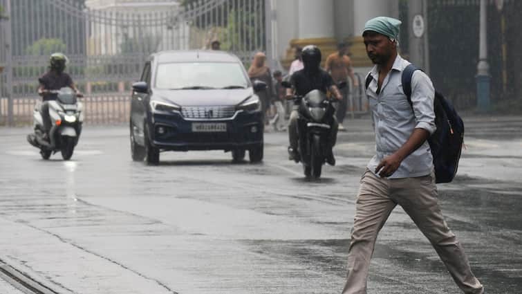 बिहार में मौसम का बदला मिजाज, 17 जिलों में भारी बारिश की चेतावनी, ठंड बढ़ने के संकेत