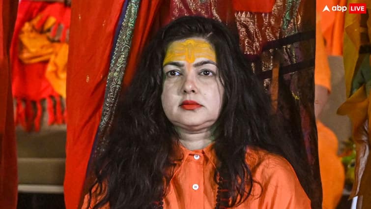 दाऊद का सपोर्ट करने वाली ममता कुलकर्णी के पास कितना पैसा है? दौलत और नेट वर्थ जानें